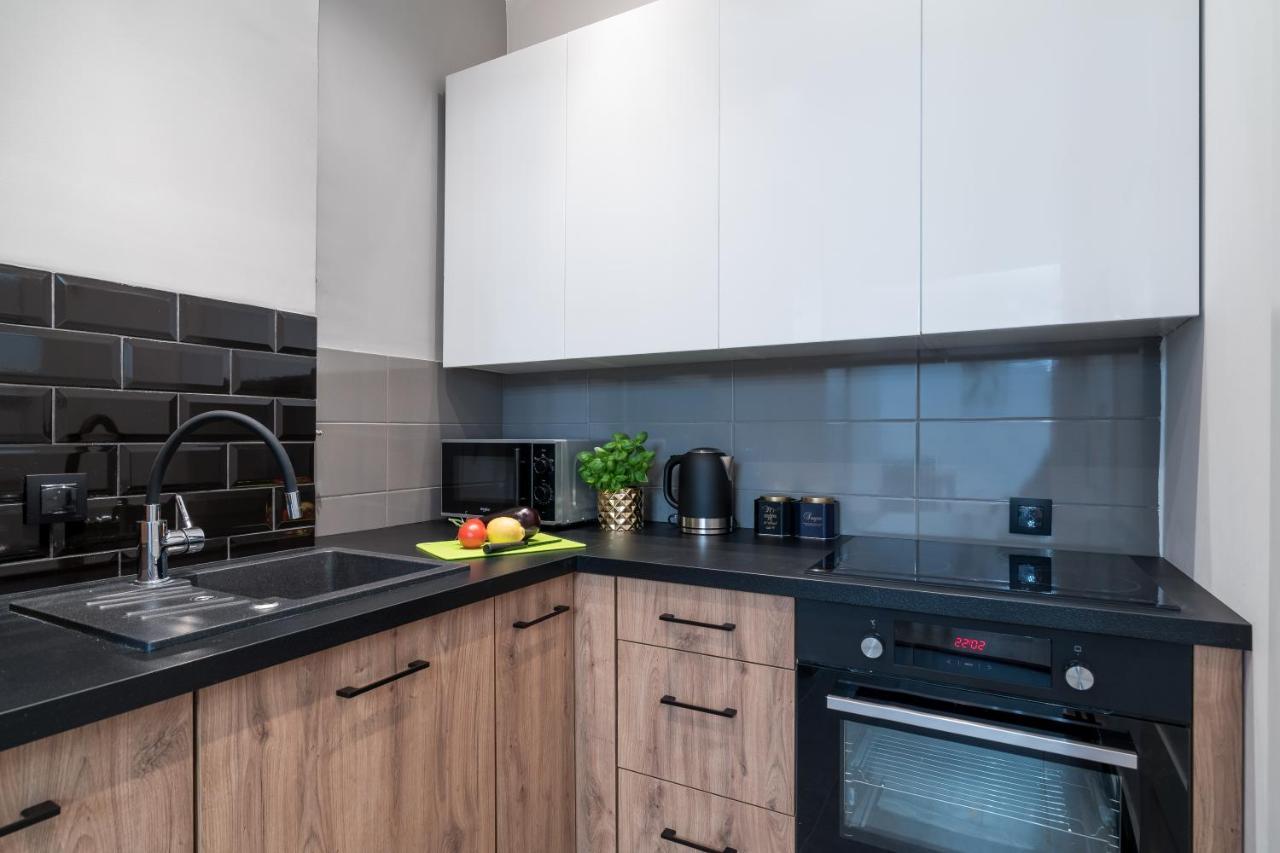Apartament Siesta Torun Bagian luar foto